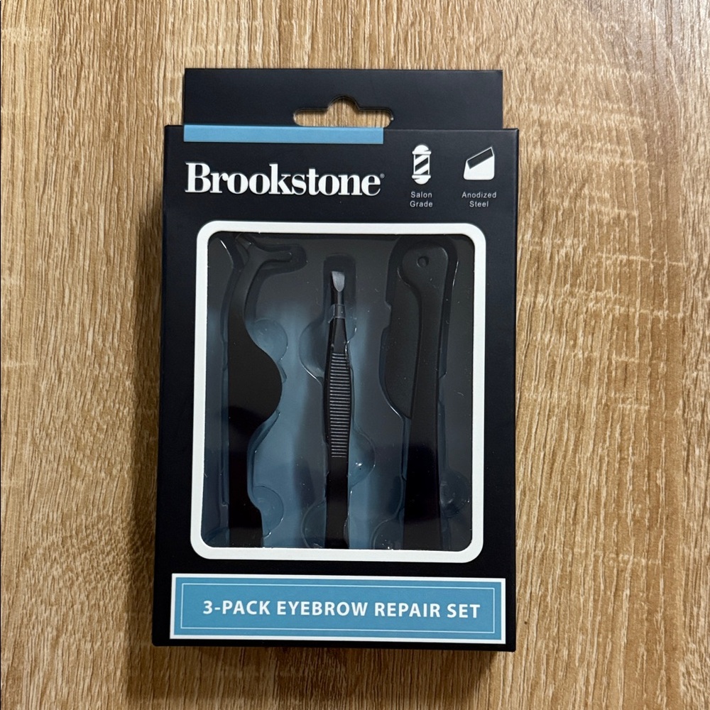 Brookstone Black Eyebrow Tool Kit